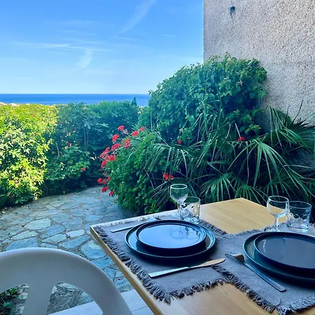Joli Vue Avec Terrasse Et Jardinet A Sant Ambroggio *
