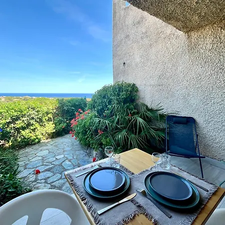 Joli Vue Avec Terrasse Et Jardinet A Sant Ambroggio Apartment *
